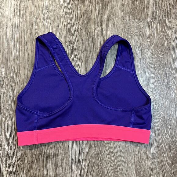 Nike Sports Bra - Picture 4 of 4